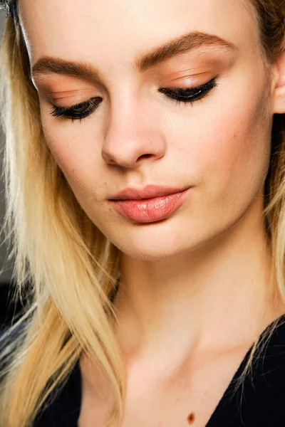 Look 10